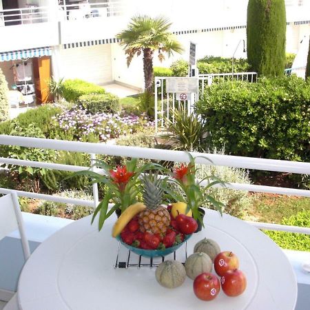 Agreable Appartement 4 Personnes A Villeneuve-Loubet Plage, Piscine, Mer, Commerces A Proximite Luaran gambar