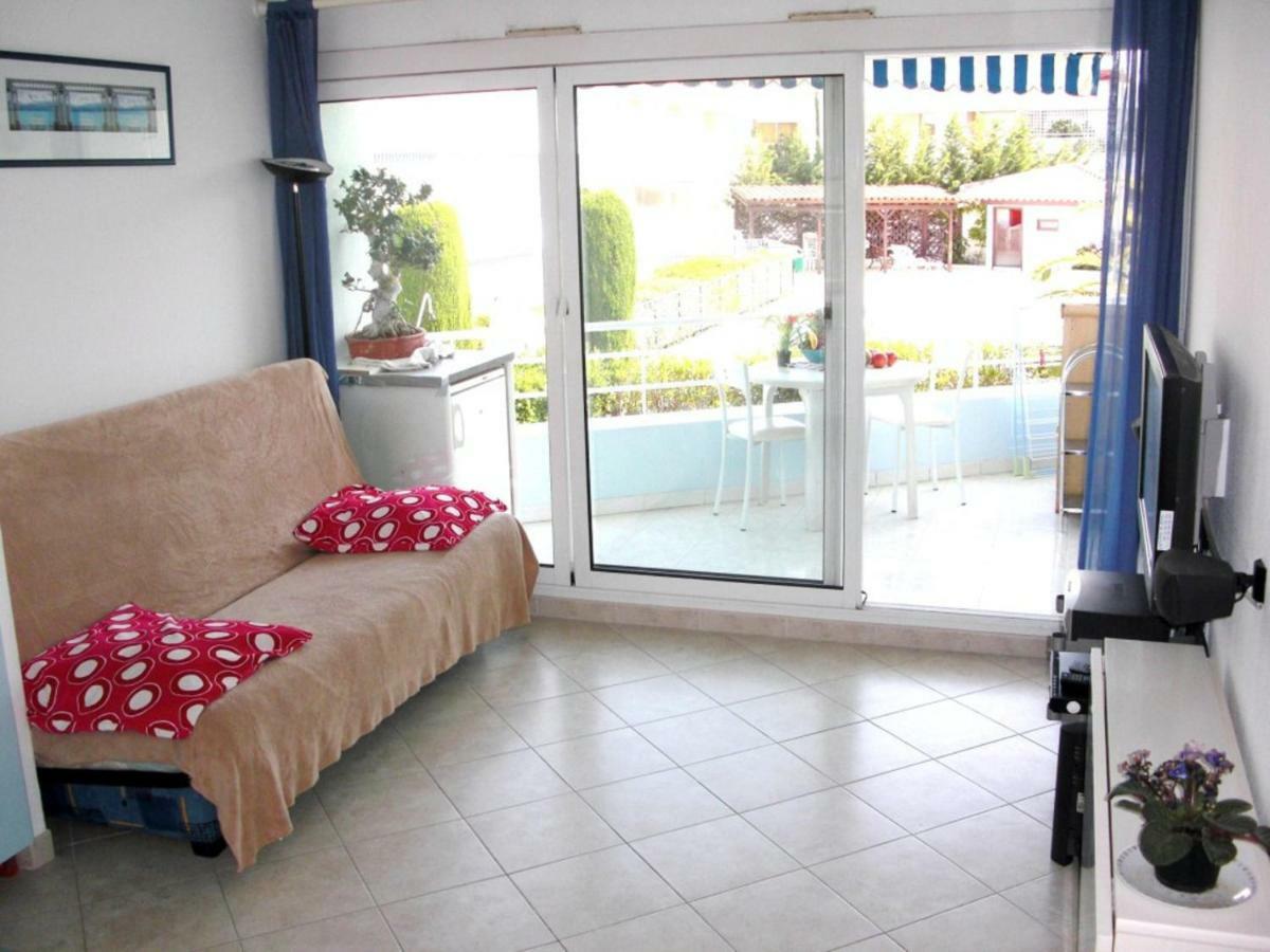Agreable Appartement 4 Personnes A Villeneuve-Loubet Plage, Piscine, Mer, Commerces A Proximite Luaran gambar